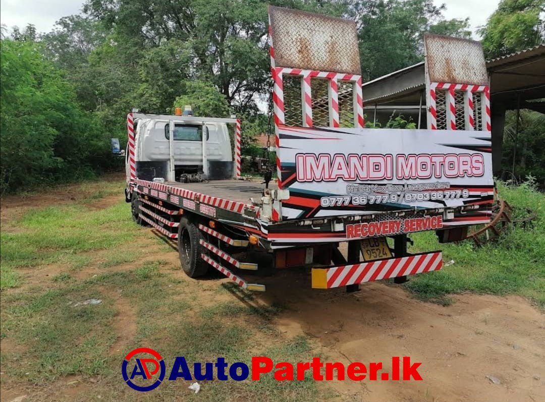 Car Carrier and Breakdown Service in Lunugamwehera Town