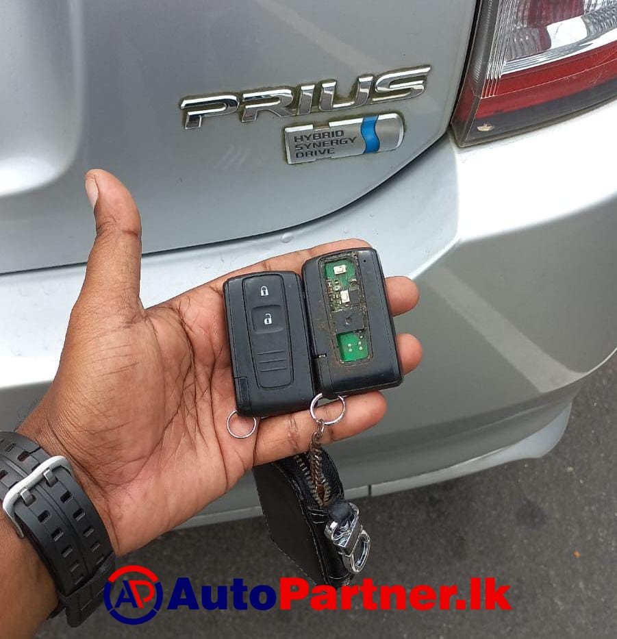 Toyota Prius 2nd Generation Anniversary Model Smart Key Programming