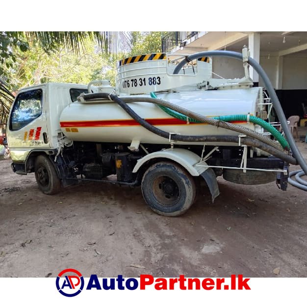 Gully Bowser Service in Deniyaya