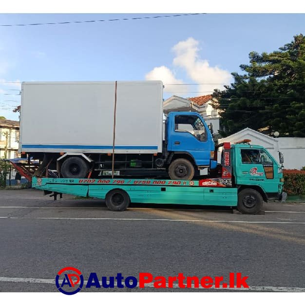 Car Carrier and Breakdown Service Colombo