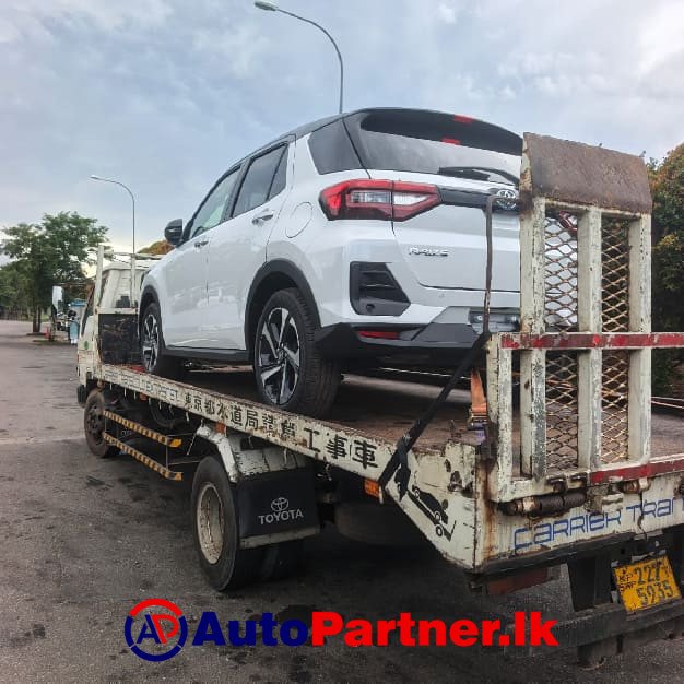 Car Carrier and Recovery Service Hambanthota